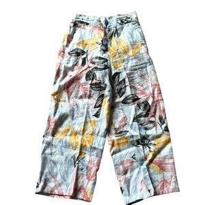 C&C California 100% Linen Floral Tropical Wide Leg Crop Pants Size XS